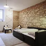 Kosatcova Lejlighed Prag